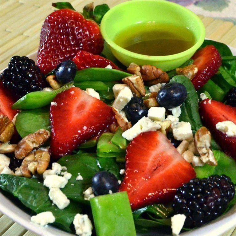 Summer Sugar Snap Peas Salad with Berries and Goat Cheese