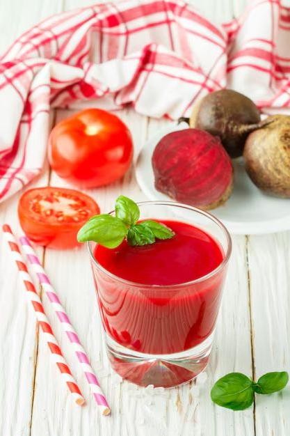 Tomato and Basil Detox Juice