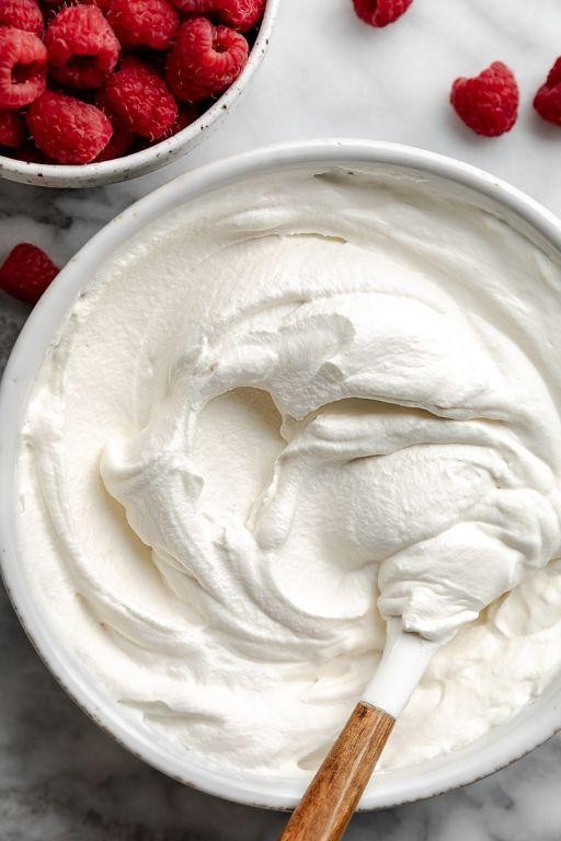 Vanilla Whipped Cream Filling