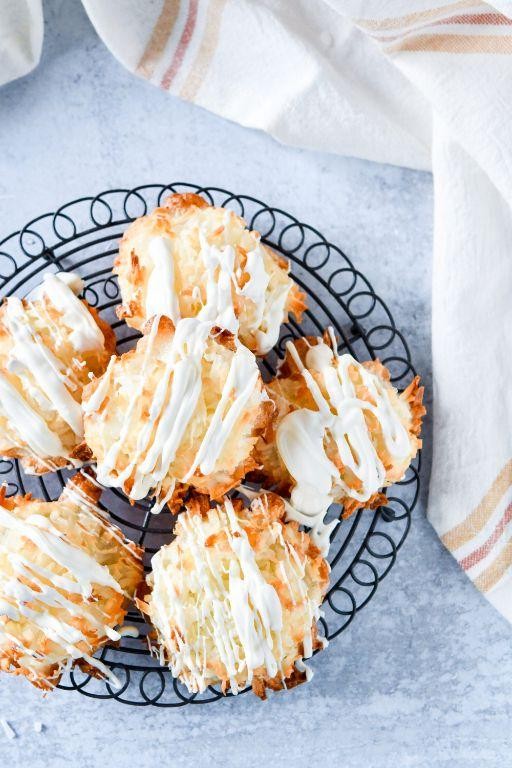 White Chocolate Coconut Macaroons
